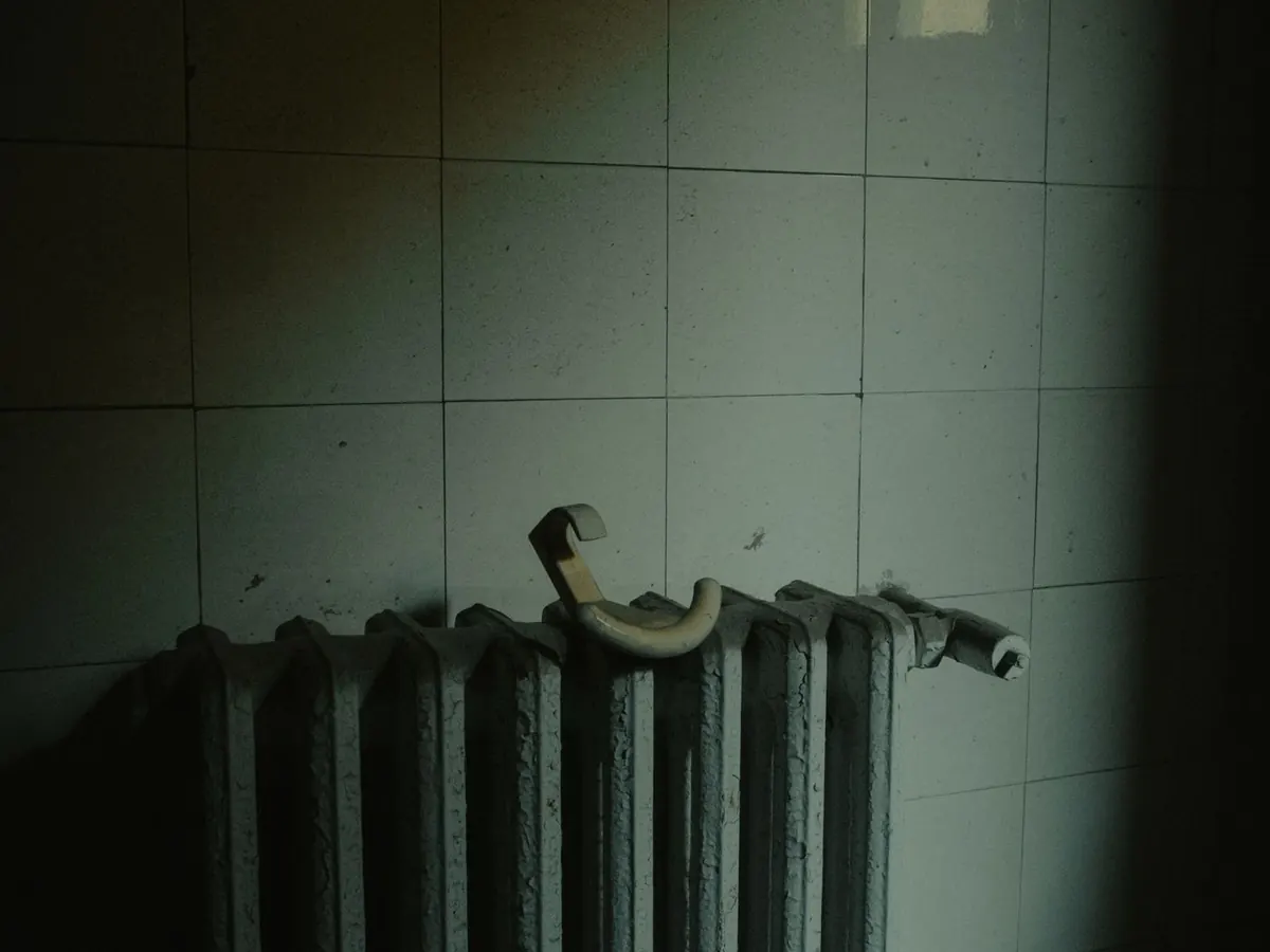 挂墙暖气片